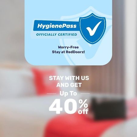 Reddoorz Plus Near Stie Ykpn 2 Maguwo المظهر الخارجي الصورة
