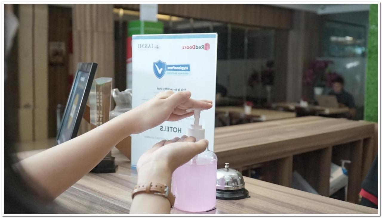 Reddoorz Plus Near Stie Ykpn 2 Maguwo المظهر الخارجي الصورة