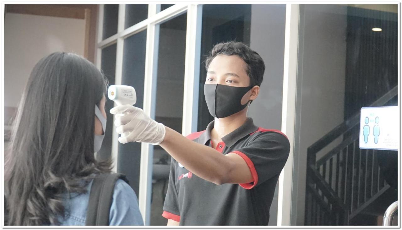 Reddoorz Plus Near Stie Ykpn 2 Maguwo المظهر الخارجي الصورة