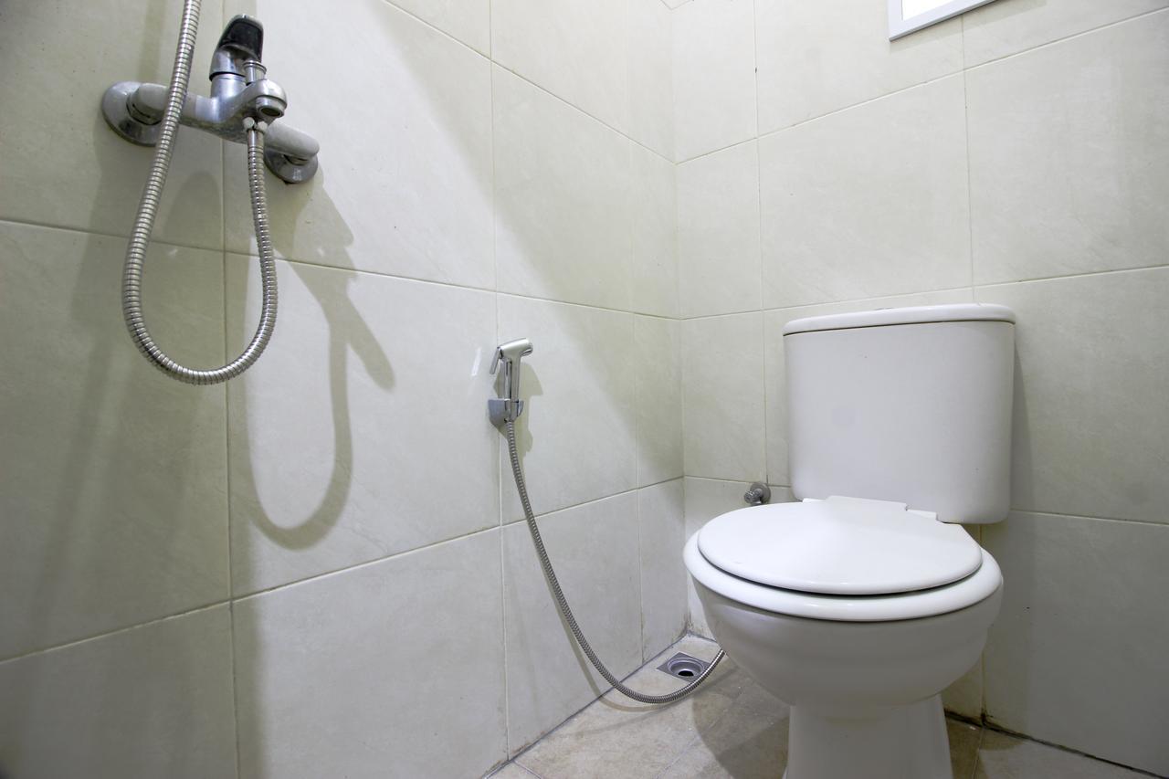 Reddoorz Plus Near Stie Ykpn 2 Maguwo المظهر الخارجي الصورة