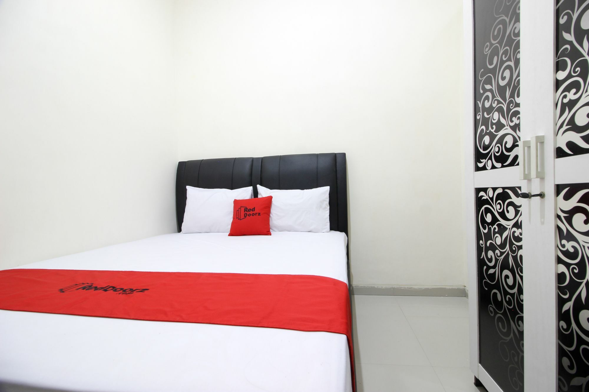 Reddoorz Plus Near Stie Ykpn 2 Maguwo المظهر الخارجي الصورة